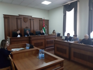 Судье - отвод: Верховный суд рассматривает кассационную жалобу Алхаса Квициниа